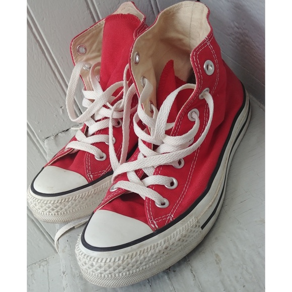 cherry red converse